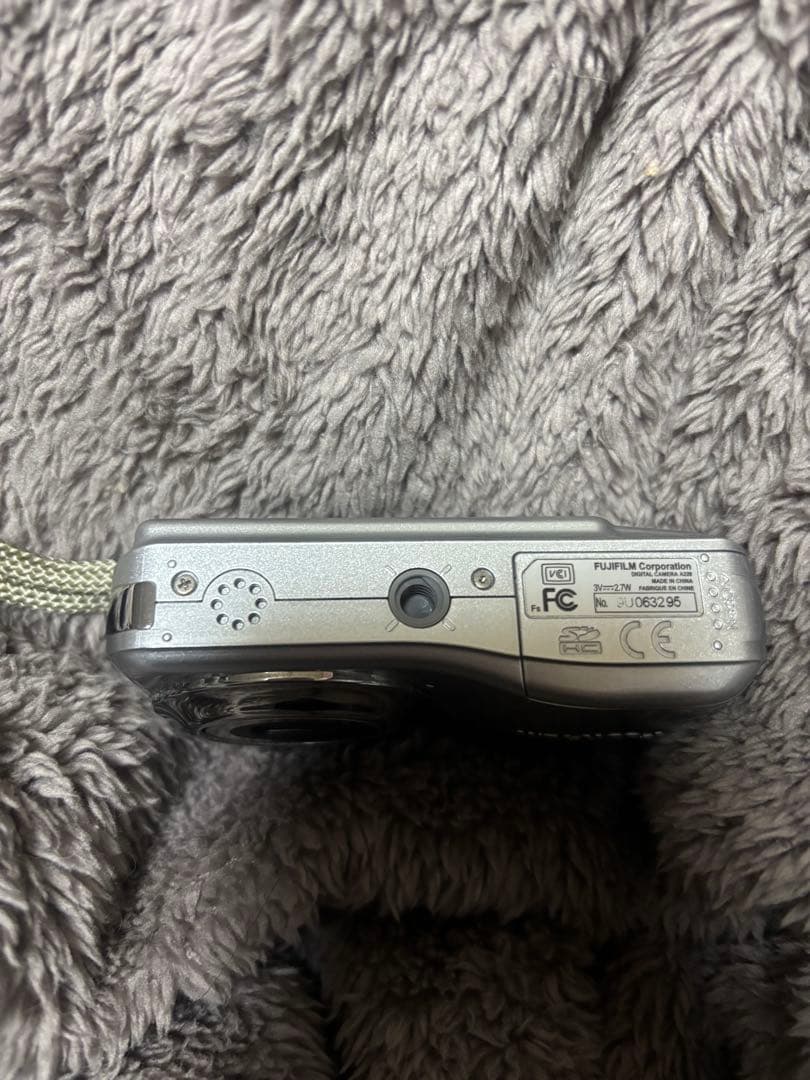 【動作確認済み】FUJIFILM FinePix AV100 単三電池