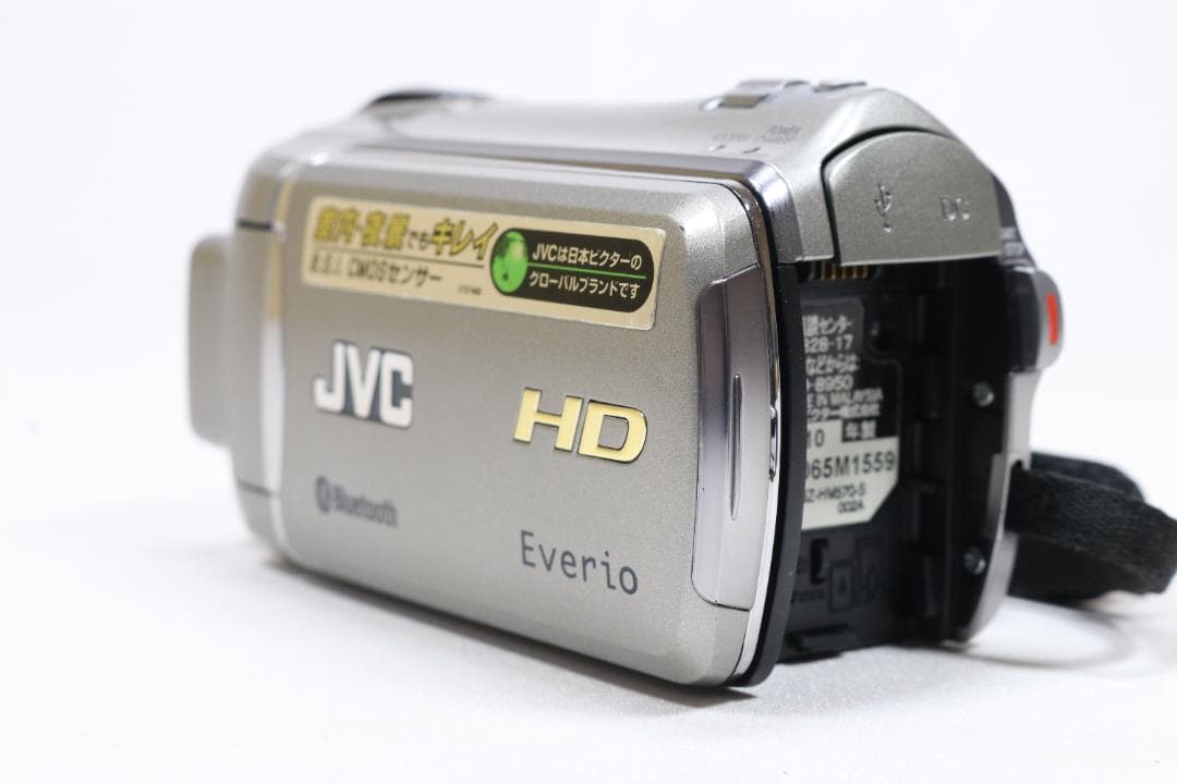 【美品】 JVCビクターEverio HD ビデオカメラGZ-HM570-S